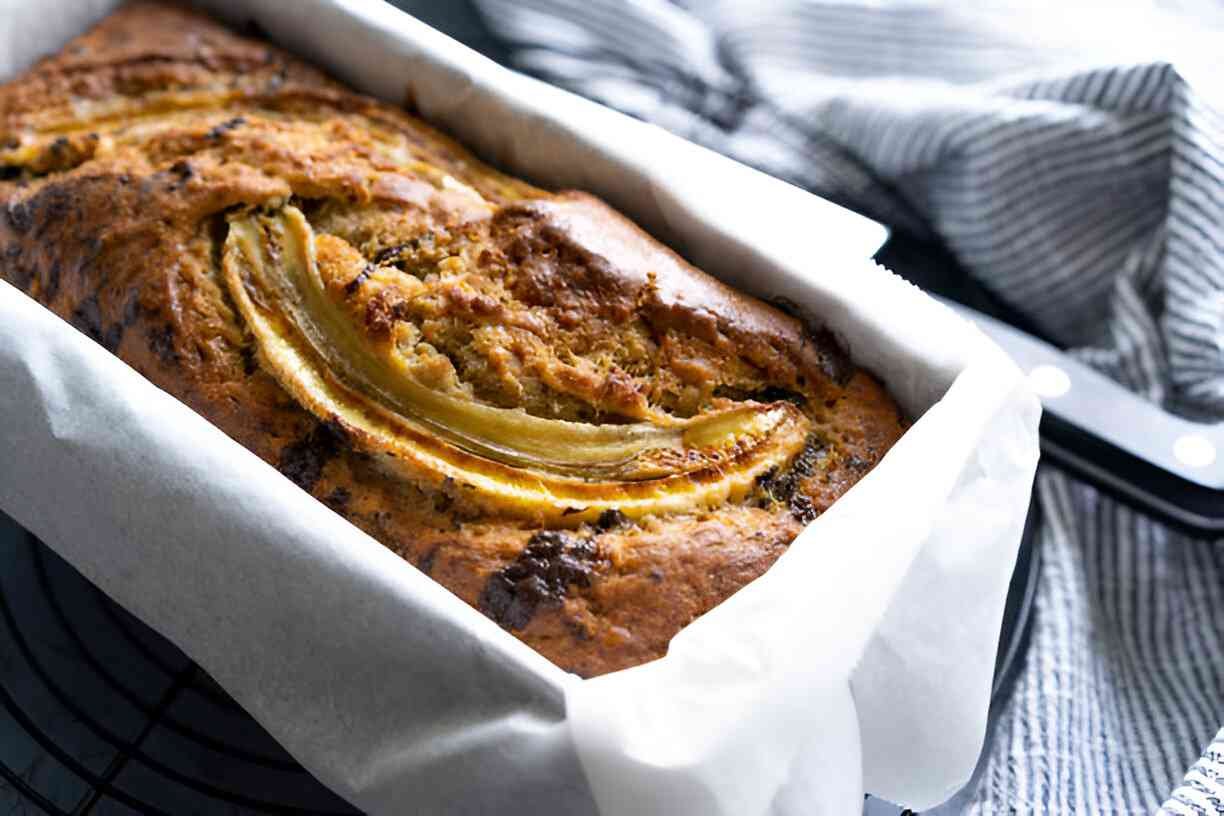 Coffeehouse Comfort: Copycat Starbucks Banana Bread - Bread